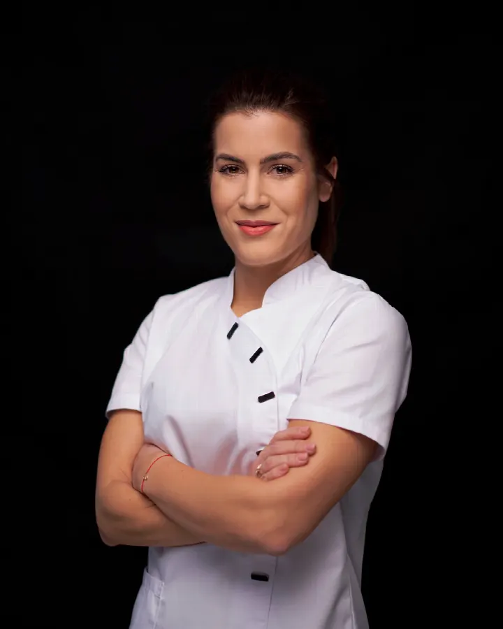 MDDr. Alexandra Homolová – zubná lekárka, HAPPYDENT Košice