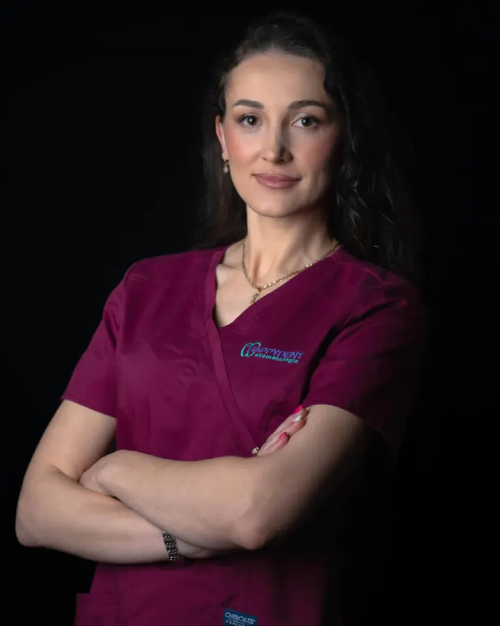 Dariia Drozdová – zubná asistentka, HAPPYDENT Košice