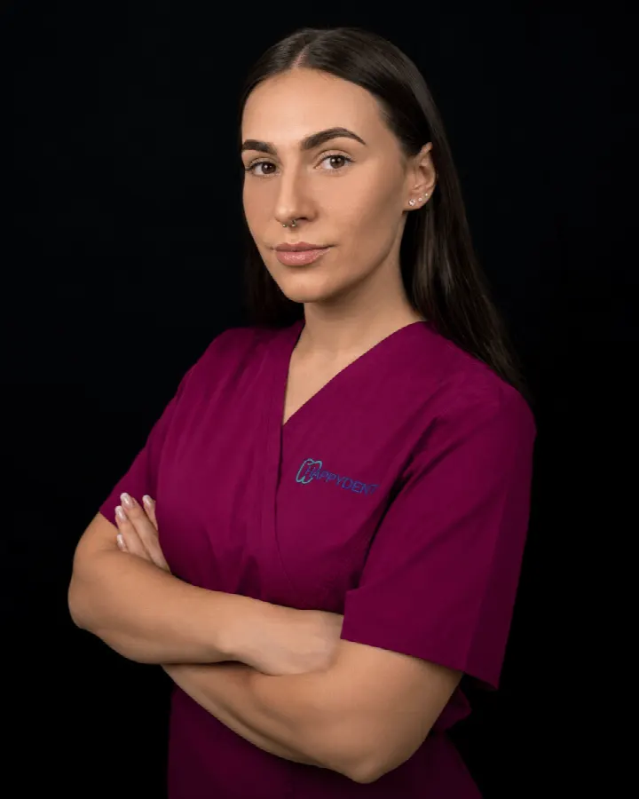 Tímea Chladná – recepčná Duett, HAPPYDENT Košice